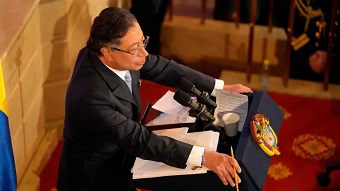 Petro destaca gratuidad en educación superior y apuesta por la soberanía digital