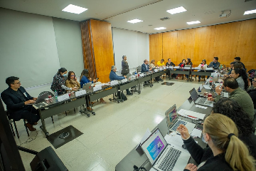 Nuevo comienzo para modelo de salud del magisterio con tarifario y más prestadores