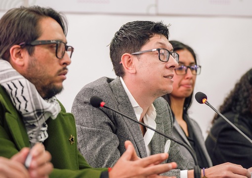 Ministro Daniel Rojas Medellín en rueda de prensa