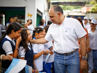 Educación superior gratuita en la Sierra Nevada como un escudo para proteger la paz y la juventud