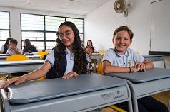 Ministerio de Educación lanza convocatoria para proyectos de dotación educativa en Cundinamarca y Bogotá