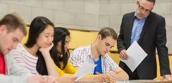 Mineducación establece requisitos y etapas del proceso de ascenso en el escalafón docente