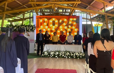 Jóvenes del Putumayo se gradúan de grado 11, gracias a la estrategia SIMES