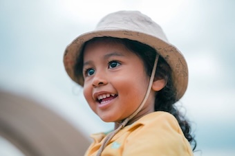 Si las niñas y niños no llegan a la escuela, entonces la escuela llegará a ellos gracias a la Educación Inicial Rural Itinerante