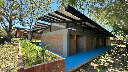 La Fundación Pies Descalzos, el Ministerio de Educación y la Fundación Howard G. Buffett avanzan en la fase final de construcción del colegio en Tibú, Norte de Santander