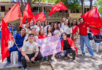 Estudiantes celebran avance en la educación superior pública del país