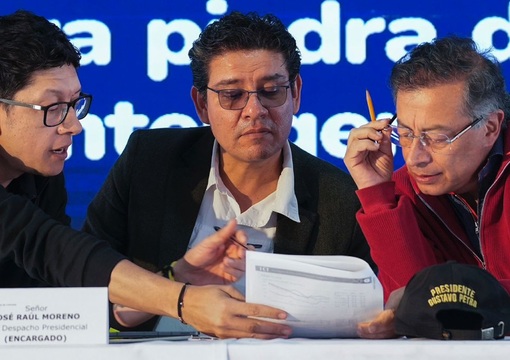 Ministro de Educación con presidente Gustavo Petro