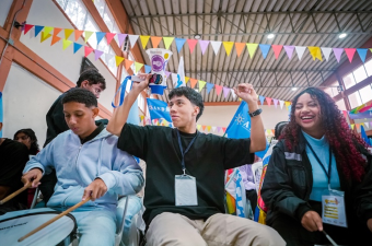 Estudiantes de secundaria de todo el país se reúnen en Bogotá para alzar su voz por el futuro de la educación pública