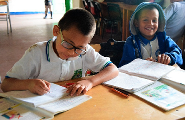 Ministerio de Educación emite orientaciones para el calendario escolar de 2026