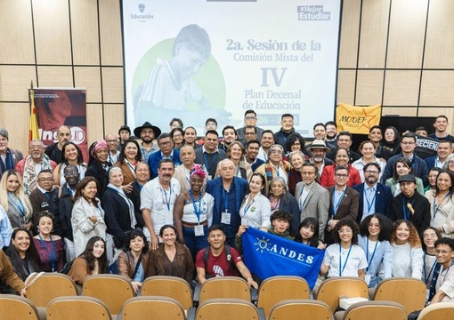 Personas presentes en la segunda sesión de la Comisión Mixta, IV Plan Decenal de Educación