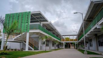 Gobierno Petro transforma la educación con la entrega de 73 colegios recuperados en todo el país