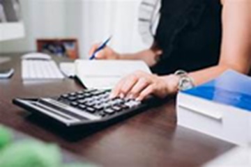 Mineducación abre investigación contra la Fundación San José por presuntas irregularidades en titulación