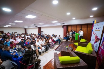 Educación y diplomacia al servicio del pueblo: Colombia lidera el Cambio