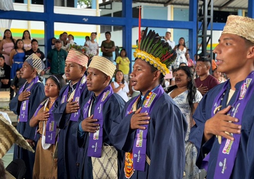 la Nación U’wa en Saravena (Arauca) tiene su primera promoción de jóvenes que se gradúan de grado 11 en su territorio