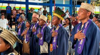 Después de 30 años, comunidad U’wa en Saravena (Arauca) tiene su primera promoción de jóvenes que se gradúan de grado 11