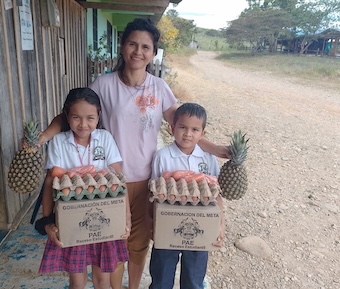 El PAE no se va de vacaciones: cerca de 4.000 estudiantes recibieron canastas de alimentos durante el receso escolar de fin de año