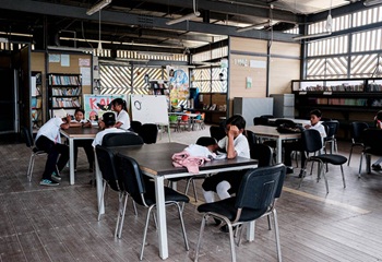 MinEducación activa plan de choque para atender población migrante