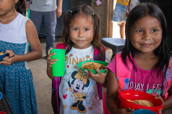 Alerta nacional: más de 860 mil estudiantes podrían regresar a clase sin alimentación escolar