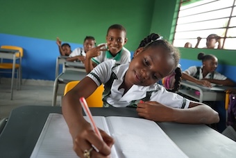 El verdadero poder de la juventud se construye desde la educación inicial: Colombia reafirma su apuesta por la educación como derecho a lo largo de la vidaconvertir colegios y universidades en centros de vida comunitaria