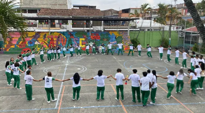 ¡La educación pública continúa con sus puertas abiertas! Matrículas siguen habilitadas en las 92 Instituciones Educativas Oficiales de Cali