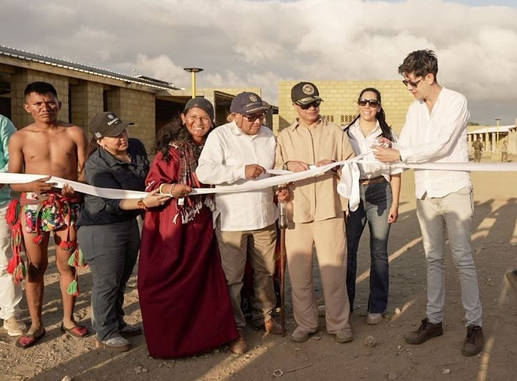 Entrega de obras con la comunidad Guajira, Presidente Petro y Ministro de Educación Daniel Rojas