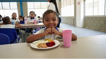 Entre 2022 y 2026 el presupuesto del PAE pasó de $4,33 billones a $7,24 billones (proyectado): $2,91 billones adicionales (creció 67 %)