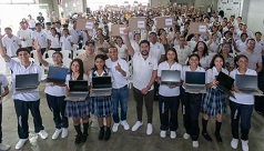 Córdoba listo para un salto digital: nuevas entregas de tecnología consolidan su apuesta educativa en montería y el departamento