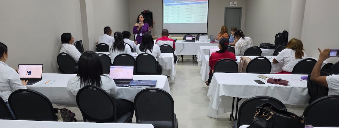 fotos de comisiones de salud de fomag