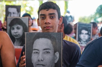 Educación que repara: Colombia conmemora el 9 de abril con avances en el acceso educativo de las víctimas del conflicto armado