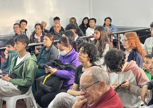 Estudiantes en la Junta de Acción Administrativa de Suba
