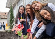 Estudiantes del  Instituto Teresiano en Túquerres, Nariño