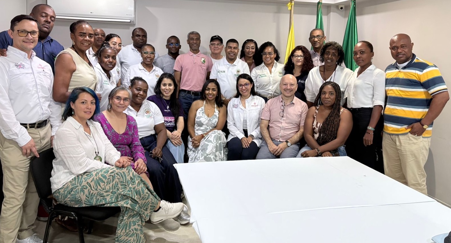 Foto de funcionarios MEN y representantes educativos de Quibdó y Chocó