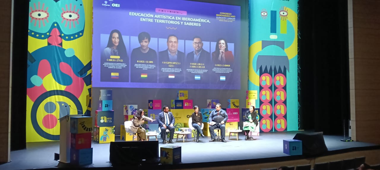 Socializaciones Iberoamericano de Educación y Formación Artística