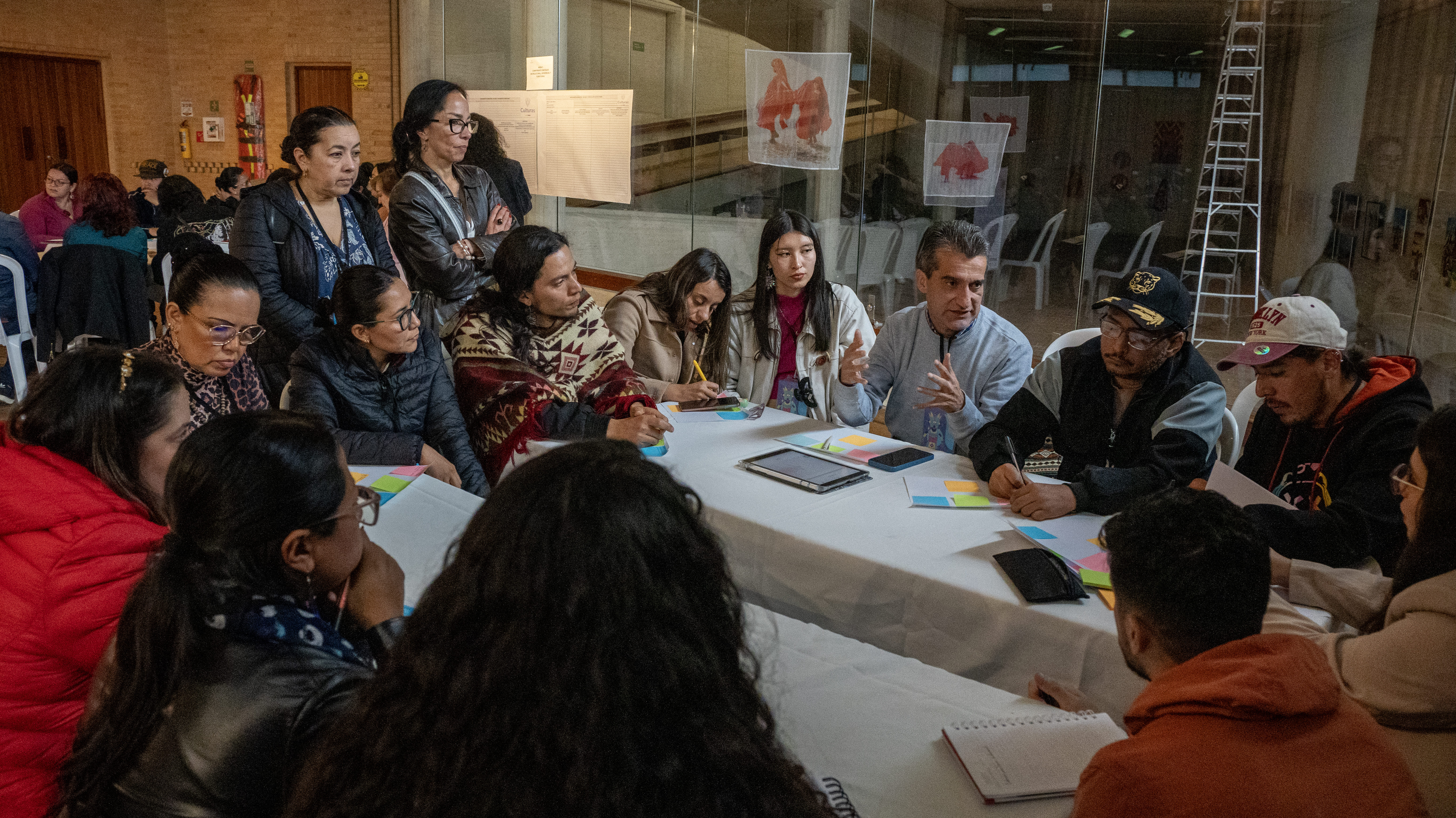 Diálogos de sectores educativos en Bogotá