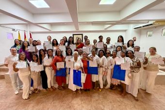 Más de 100 agentes educativas de Bolívar se gradúan y cualifican su conocimiento para la atención integral de la primera infancia