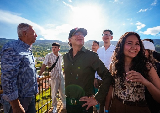 Presidente Petro en la nueva sede de la UIS en Málaga