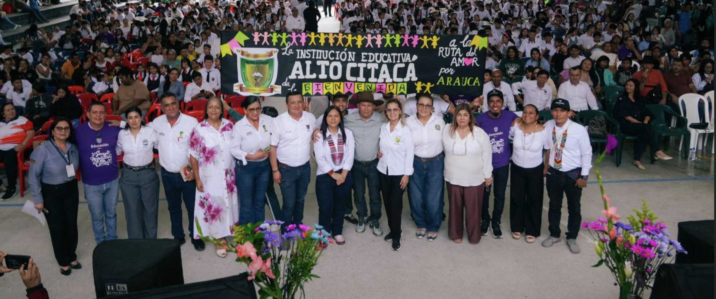 Foto - Viceministra de educación en la institución educativa ALTO CITACA