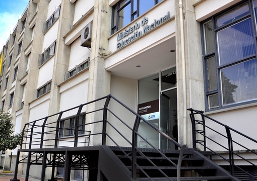 Fachada edificio Ministerio de Educación Nacional