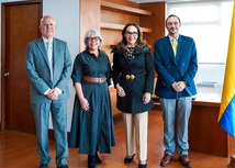 Ministra Viviane Morales posesionó a los nuevos viceministros de Educación del país