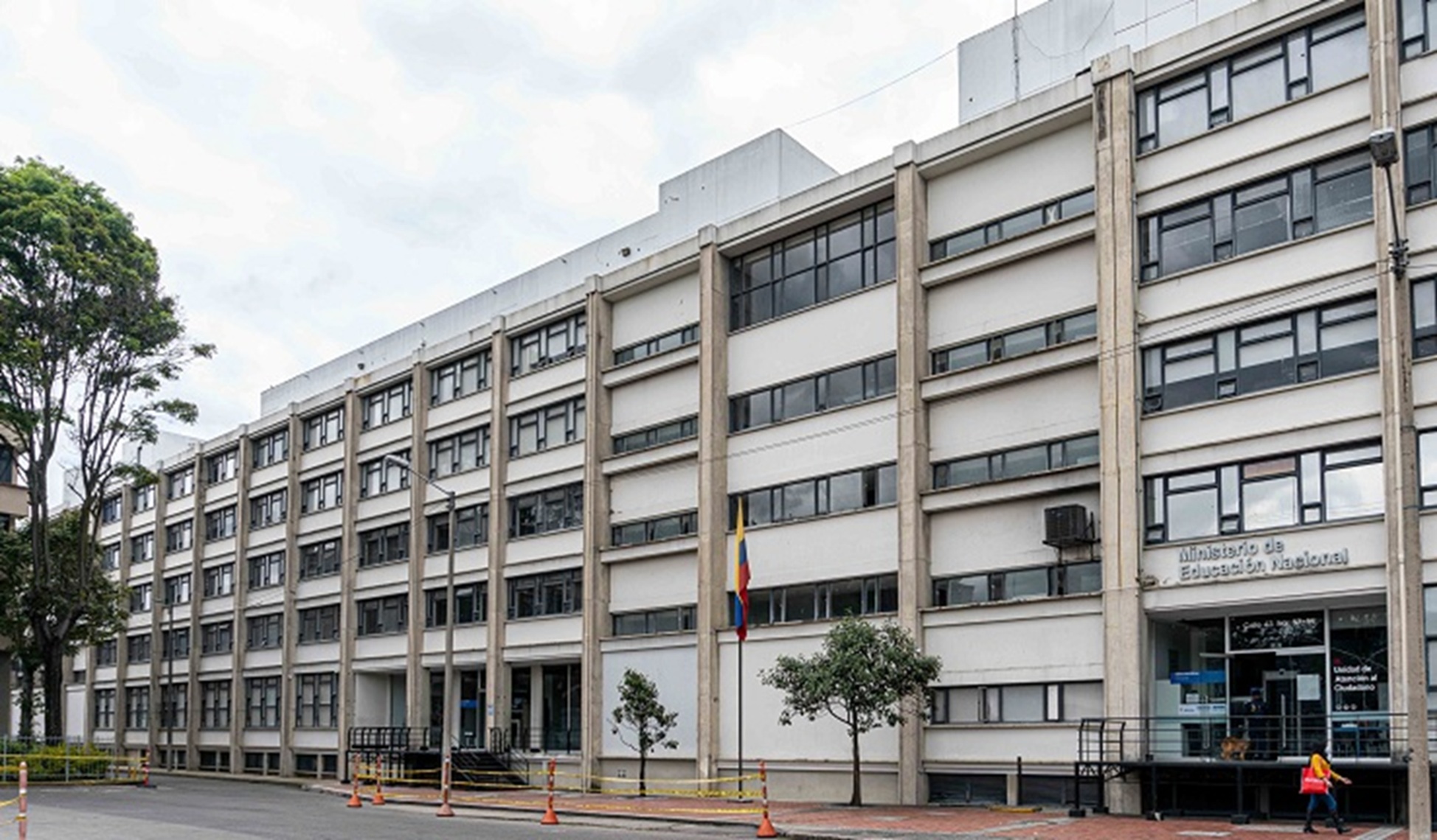 Fachada Ministerio de Educación Nacional