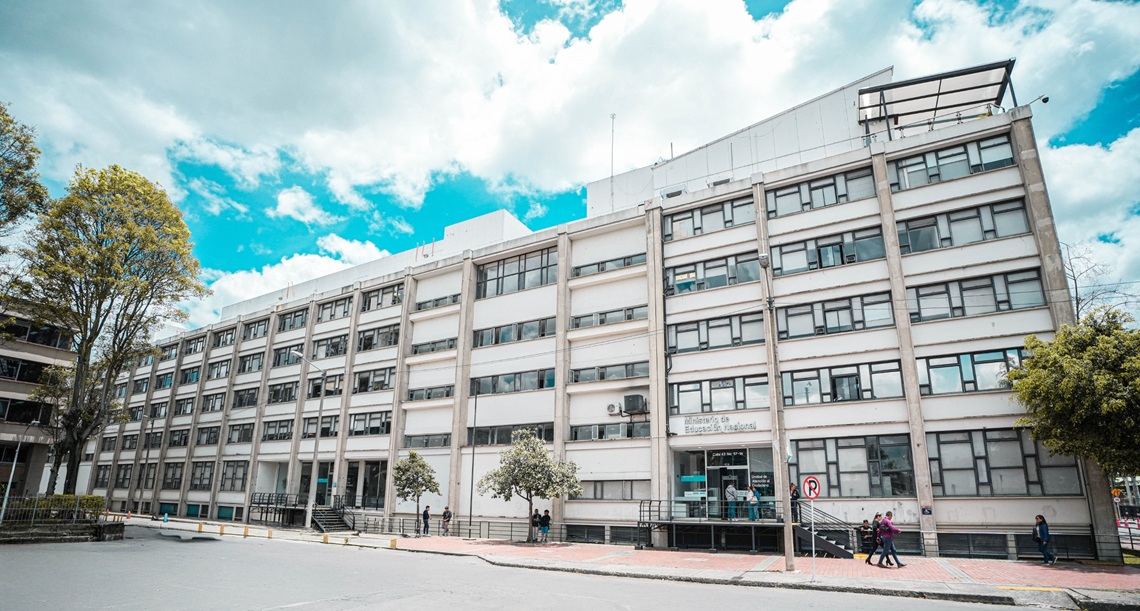 Fachada Ministerio de Educación Nacional
