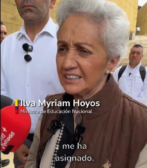 La ministra de Educación, Ilva Myriam Hoyos Castañeda, visitó Málaga, donde participó en el Consejo Superior de la Universidad Industrial de Santander (@UIS) y destacó los resultados de esta institución, que es motivo de orgullo para el país