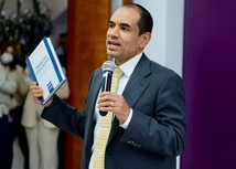 Álvaro José Cifuentes, viceministro de Educación Preescolar, Básica y Media