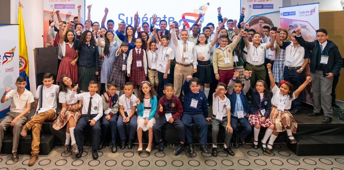 Finalistas Supérate con el Saber Finalistas Supérate con el Saber