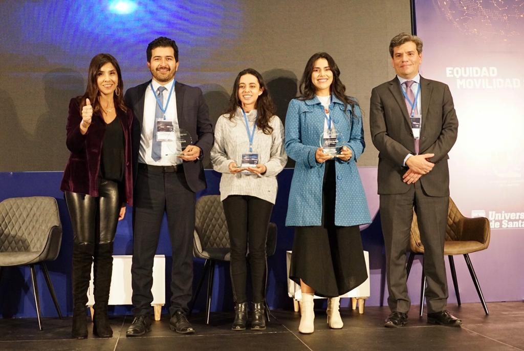 Participantes encuentro con la Ministra de Educaciòn Participantes encuentro con la Ministra de Educaciòn