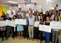 Gina Parody entrega incentivos a colegios de Medellín que superaron metas en mejoramiento de la calidad educativa