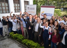 Mineducación invierte más de $1.000 millones en dotación de laboratorios en el Colegio Mayor de Antioquia