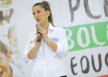 Ministra Yaneth Giha sigue impulsando el 'Plan Bolívar por la educación