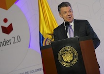 Presidente Santos en la ceremonia de aniversario del Programa Todos a Aprender 2.0 se llevó a cabo en el Salón Rojo del Hotel Tequendama en Bogotá.