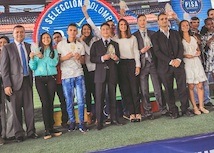 La Ministra junto a la Fundación Carlos Slim, Claro por Colombia, Computadores para Educar, OEI y el ICFES entregaron los galardones en seis categorías.